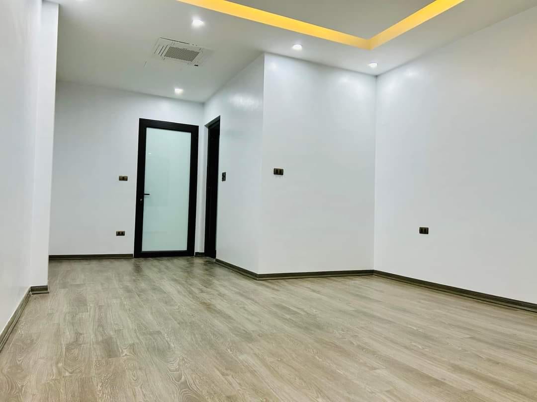 YÊN HÒA - DT 50M2 X6T MT 4,5M - 10,6TỶ- Ô TÔ VÀO NHÀ - THANG MÁY NHẬP KHẨU - Ảnh 6