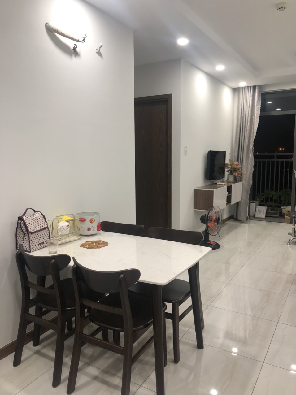 Cho Thuê căn hộ FULL Nội Thất Him Lam Phú An (69m2, 2PN,2WC) Giá 9 Triệu/Tháng View Bắc Rạch Chiếc, - Ảnh chính