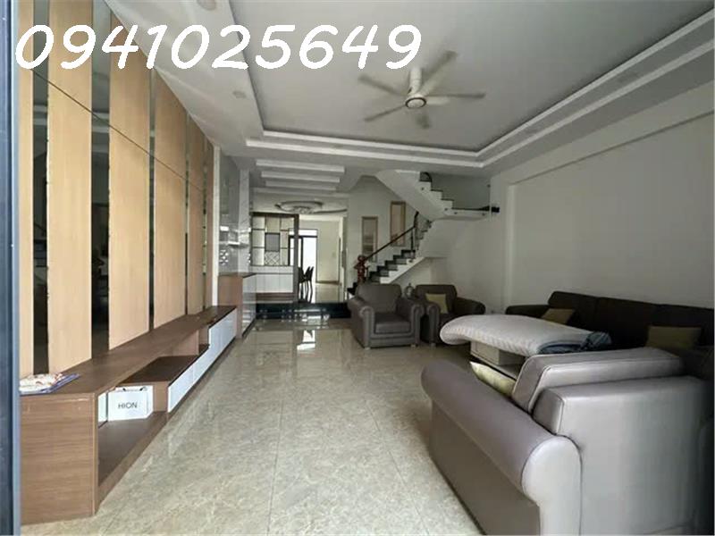 Bán nhà 4 lầu siêu đẹp DT 131m2, hẻm ô tô đường số 9, Phường Linh Tây, Thủ Đức, 10 tỷ - Ảnh chính