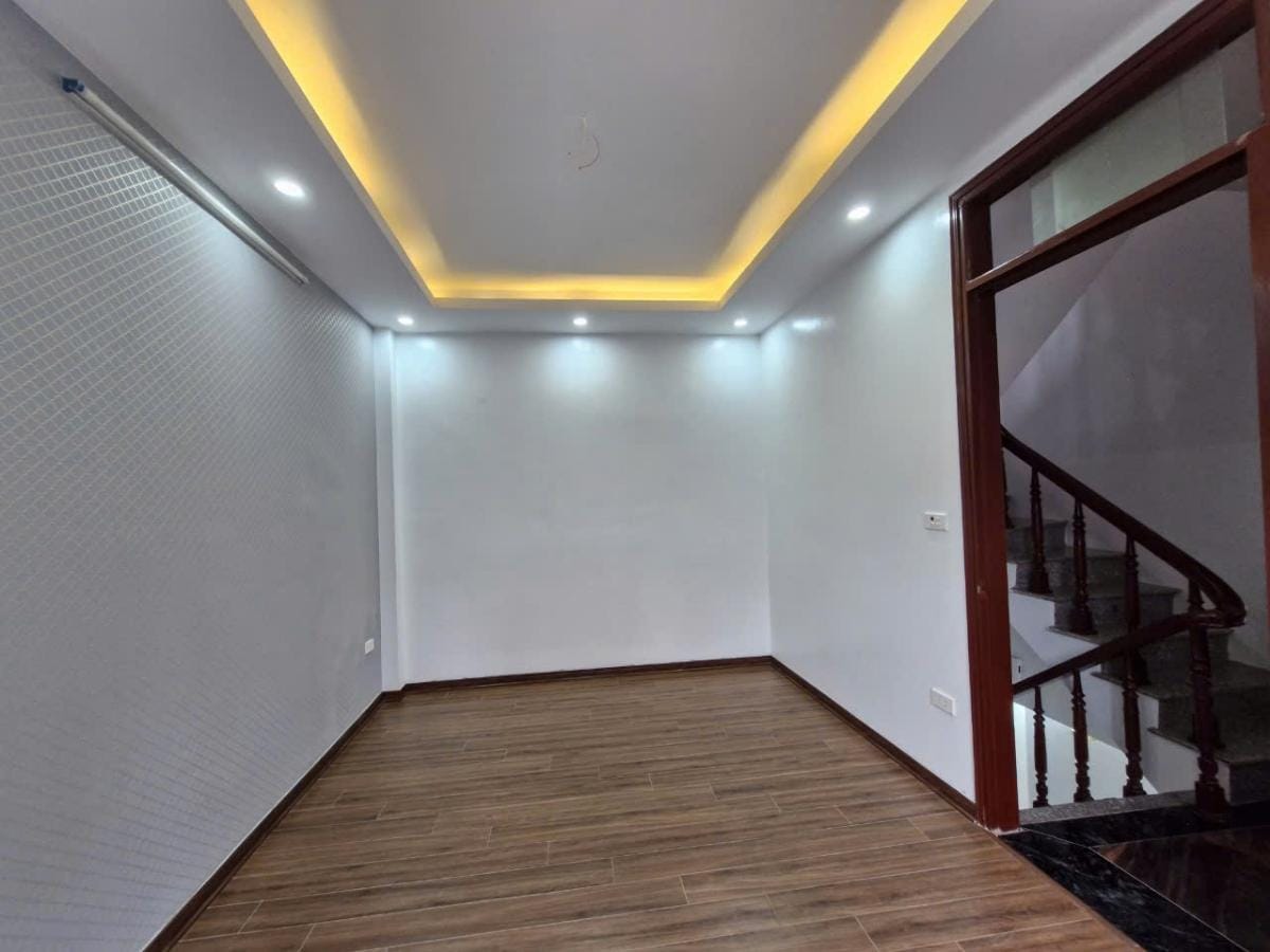 Bán nhà Cầu Đơ 4, Hà Đông,lô góc,ô tô đỗ gần,ngõ thông kinh doanh,35m²,8.9 tỷ - Ảnh 1