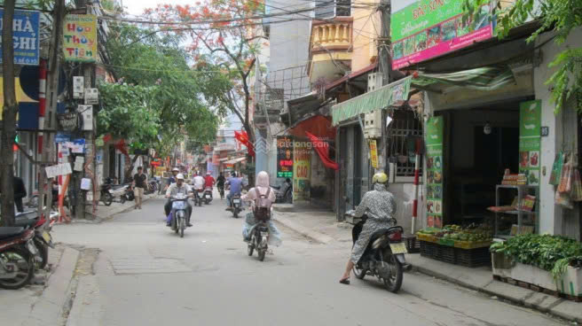 Cho thuê nhà riêng giá rẻ đường Bùi Xương Trạch, Thanh Xuân, Hà Nội - Ảnh chính