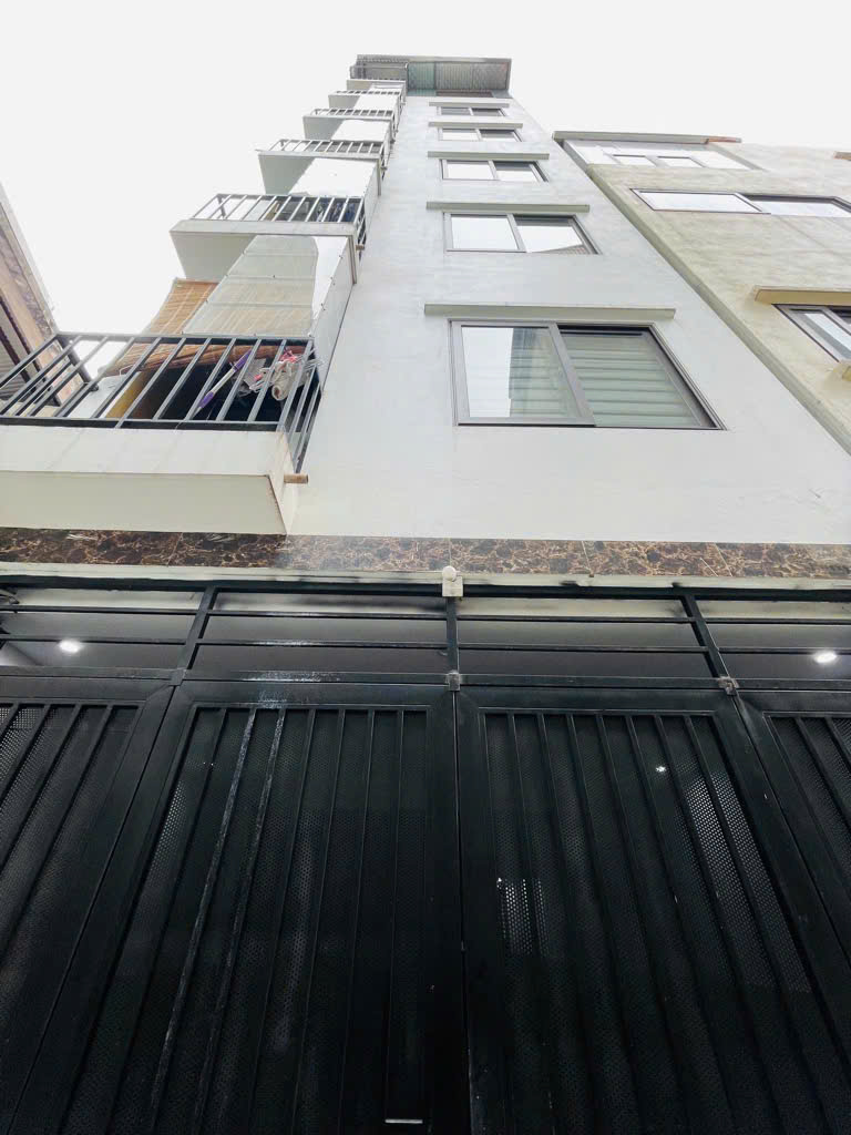 Bán tòa apartment Hồ Tây - Nhật Chiêu - 72m2 x 6T - MT 5m - 10 bước ra phố - tải con đỗ cửa - Ảnh chính