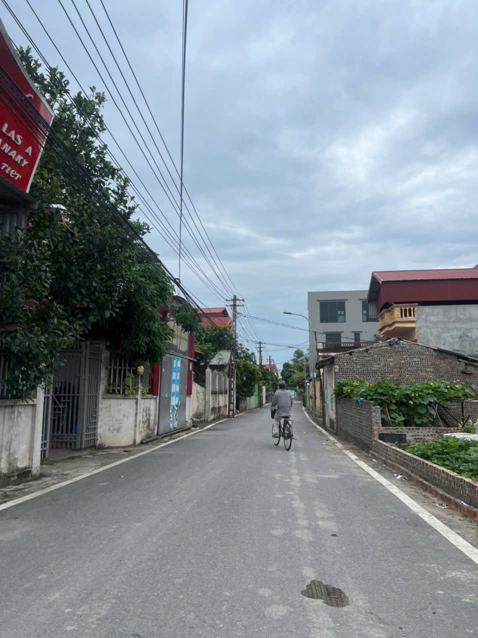 Trục chính kinh doanh Xuân Dục, Mỹ Hào hưng yên, Kinh doanh tốt, 2 ô tô tránh nhau - Ảnh chính