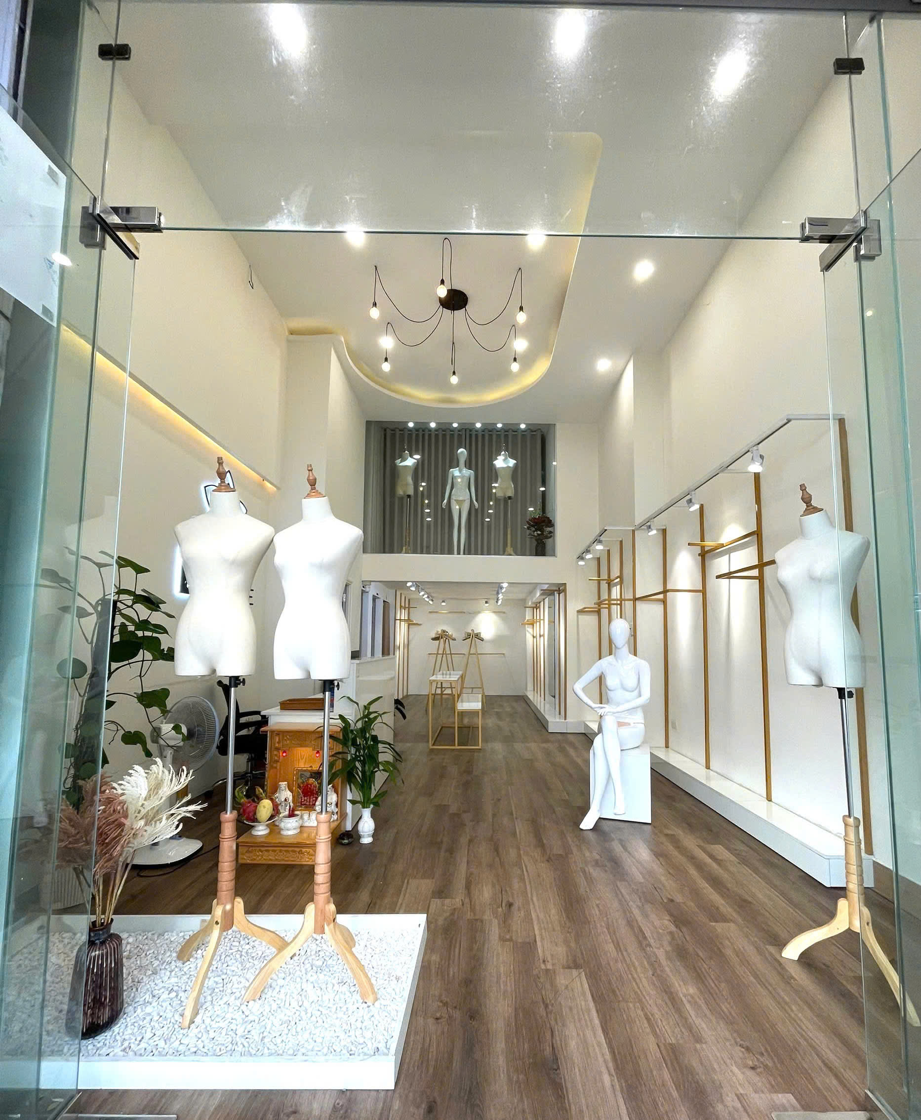 Sang Nhượng shop thời trang, đầy đủ nội thất Thái Phiên, Trần Phú - Đà Nẵng - Ảnh chính