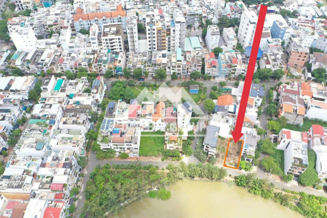 HÀNG HIẾM: Lô BT View sông Q7 Sát PMH, DT Đẹp 8m*20m,GPXD Hầm, 3 Tầng, Giá chỉ 100tr/m2 - Ảnh chính