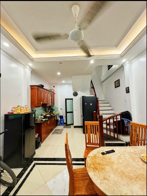 TỔ 14 THẠCH BÀN LONG BIÊN <br>NHÀ MỚI 5 TẦNG , 35 M² - Ở NGAY - LÔ GÓC 2 THOÁNG VĨNH VIỄN - GẦN Ô TÔ - - Ảnh chính