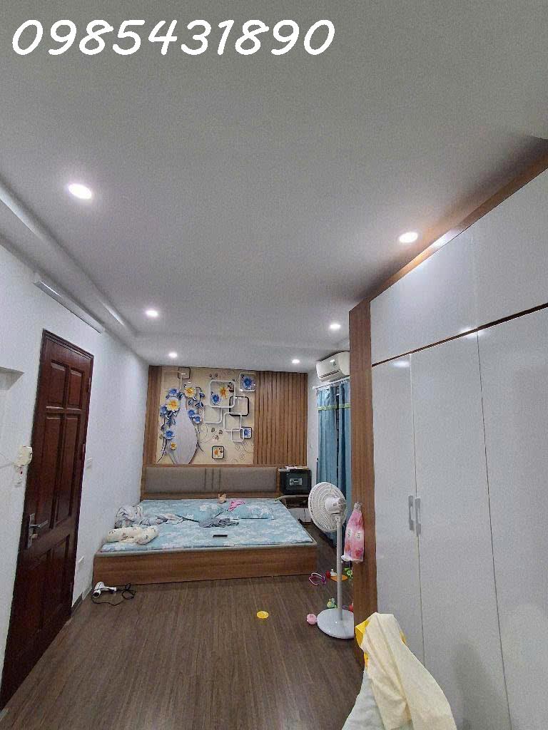 Bán nhà Kim Giang, H.Mai, xe con cách nhà 20m, gần ĐH Thăng Long, DT 40m2, lô góc, 5 tầng, giá bán - Ảnh 2