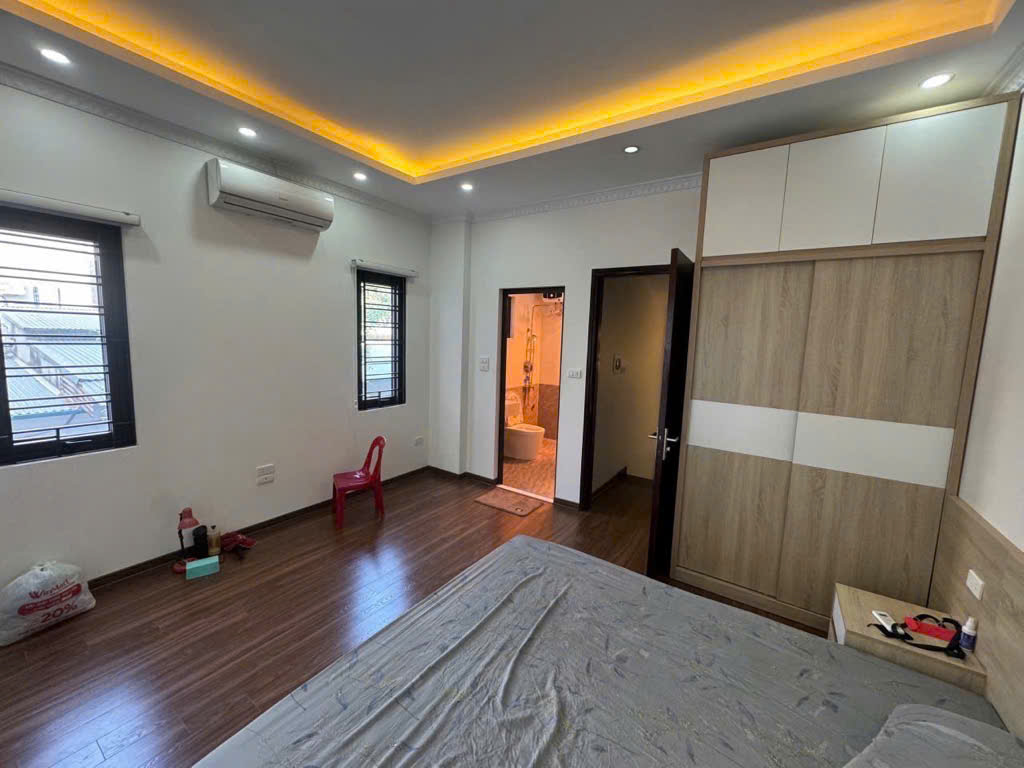 🏡 Cơ hội sở hữu nhà đẹp tại Ngọc Lâm – Long Biên Lô góc 5 tầng, vị trí đắc địa!<br><br><br>diên tích 36m - Ảnh 3