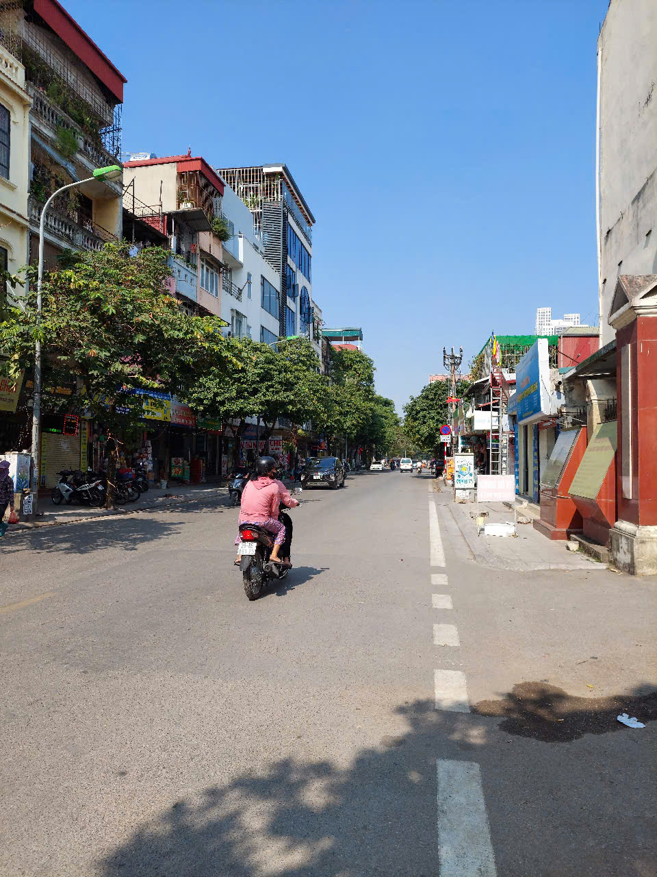 Bán Nhà Đẹp, Thoáng phố Bà Triệu, Hà Đông: ô tô qua nhà, 4 tầngTK hiện đại giá quanh 8 tỷ: - Ảnh 2