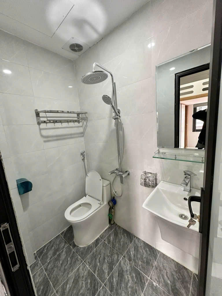 (Siêu Phẩm) Tòa Apartment xây mới 55m2 x 15P tại Phạm Văn Đồng - Cách mặt phố 25m - Tin Thật 100%. - Ảnh 4