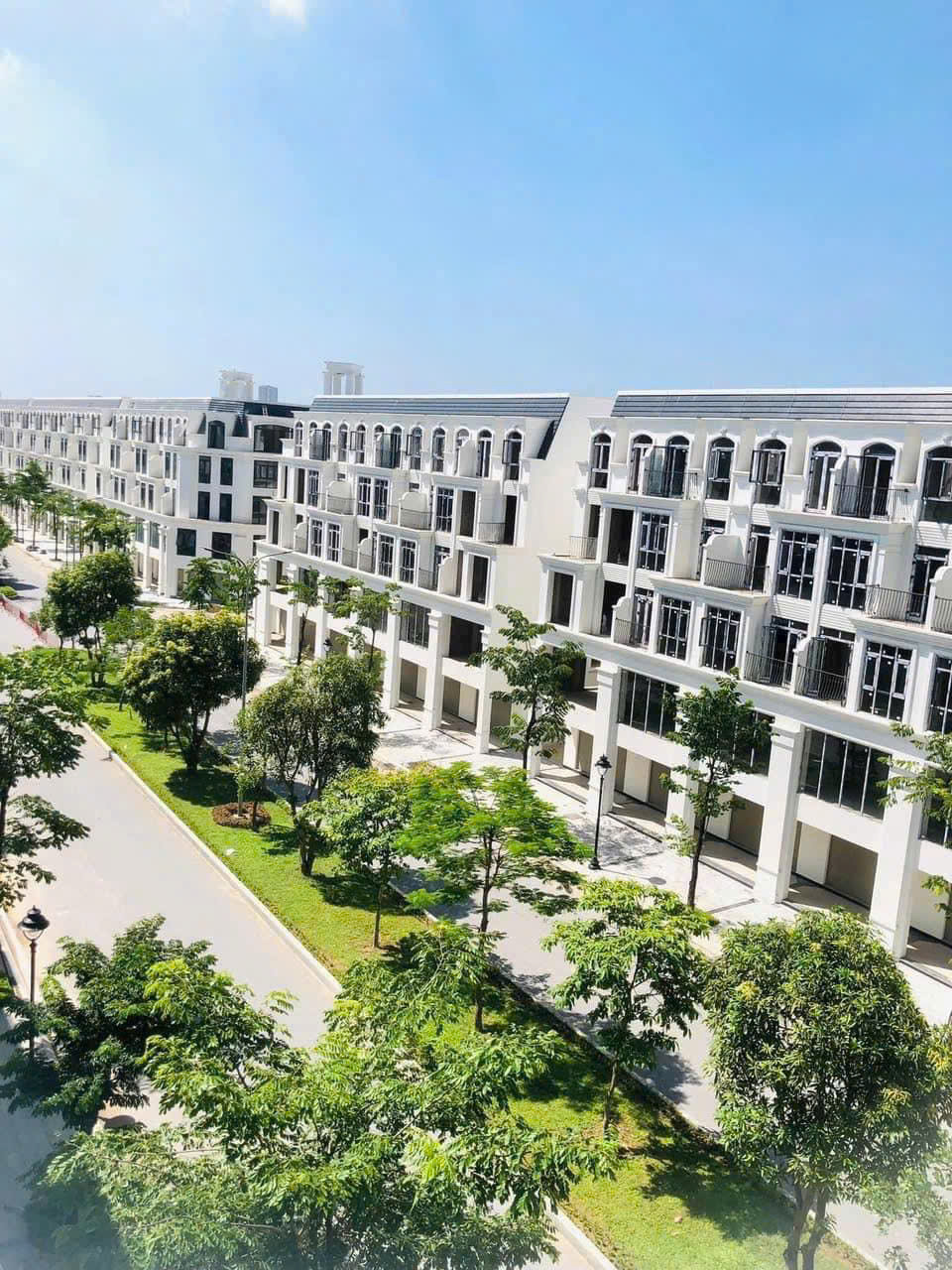 Chủ nhà cần bán gấp liền kề 100m2  khu đô thị hinode royal park - Ảnh chính