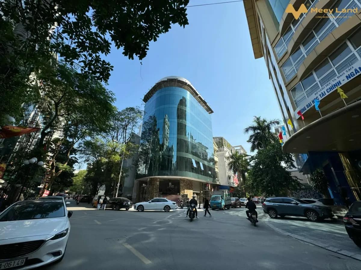 ⚜️ Tòa Building Văn Phòng đẹp nhất Dịch Vọng Hậu, Cầu Giấy 295m2 7T MT 35m, Chỉ 220 Tỷ ⚜️ - Ảnh chính