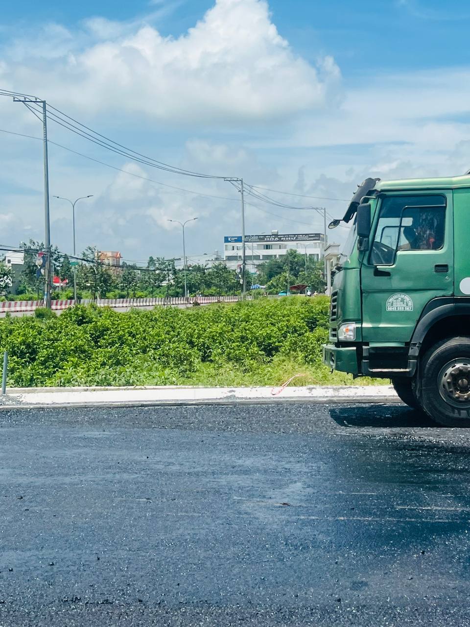 Bán gấp lô đất ngay trung tâm Thủ Thừa, giá rẻ hơn thị trường 300 triệu! - Ảnh chính