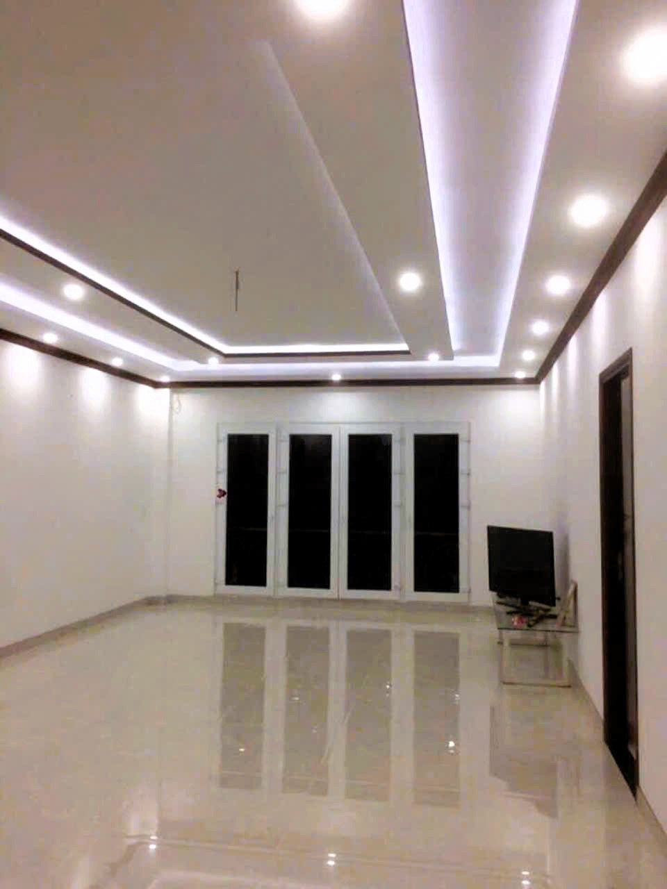 Cho thuê nhà 5 tầng 6pn 1000m2 đường Hoàng Diệu 2 - Linh Chiểu - Ảnh 3