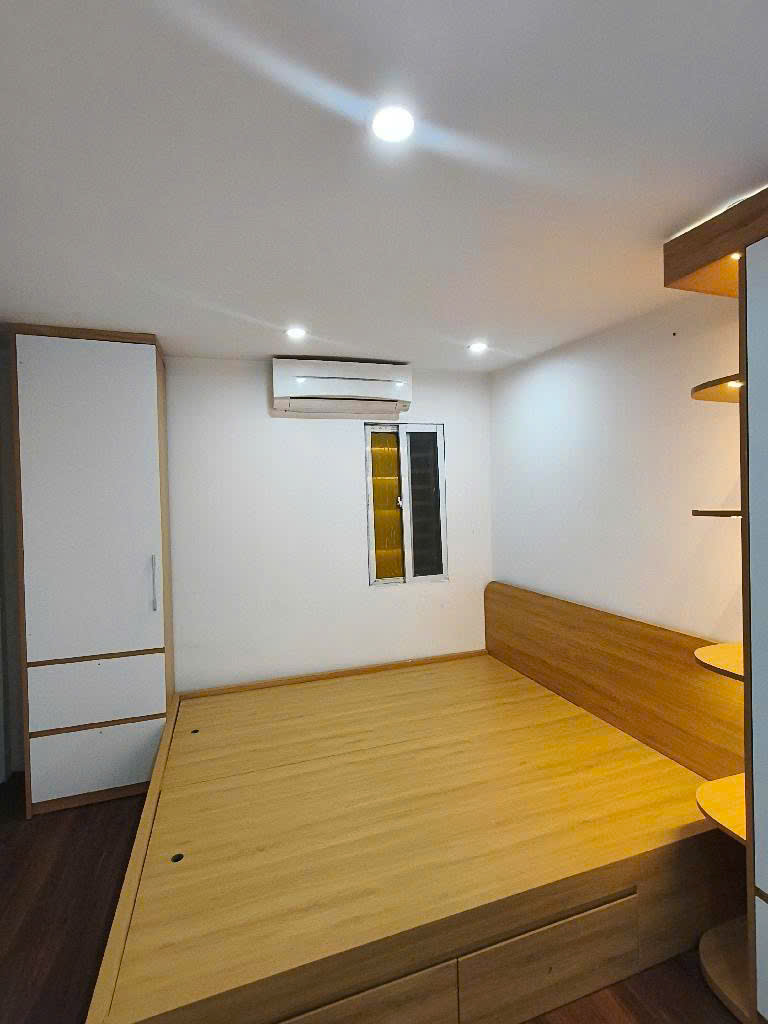 Bán nhà 2 tầng, 26m², ngõ Trương Định, Thịnh Liệt, Hoàng Mai - 1.65 tỷ sổ chung - Ảnh 3