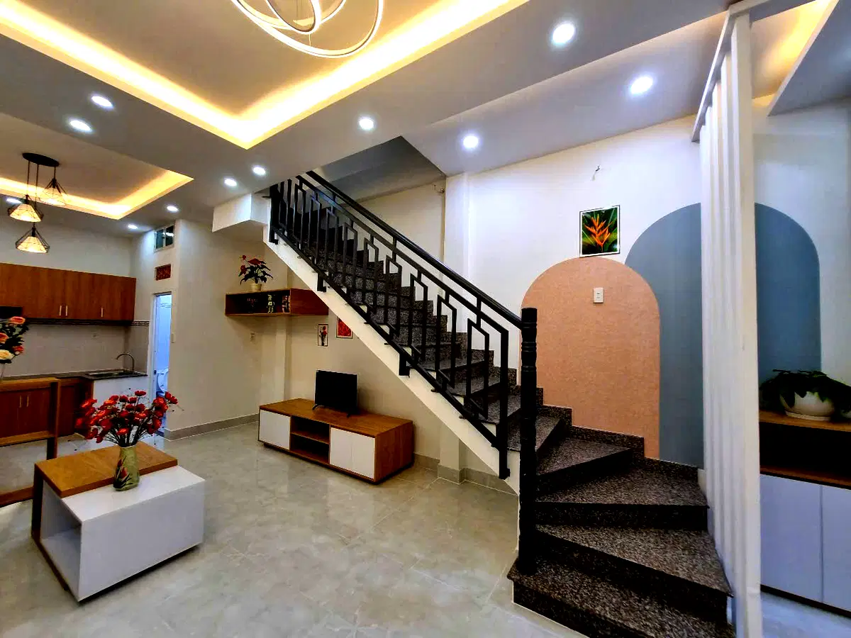 Bán nhà Hẻm Quang Trung- Gò Vâp - 42m2, 3 tầng , nở hậu đẹp , Giá  4.x tỷ - Tặng full nội thất. - Ảnh 1