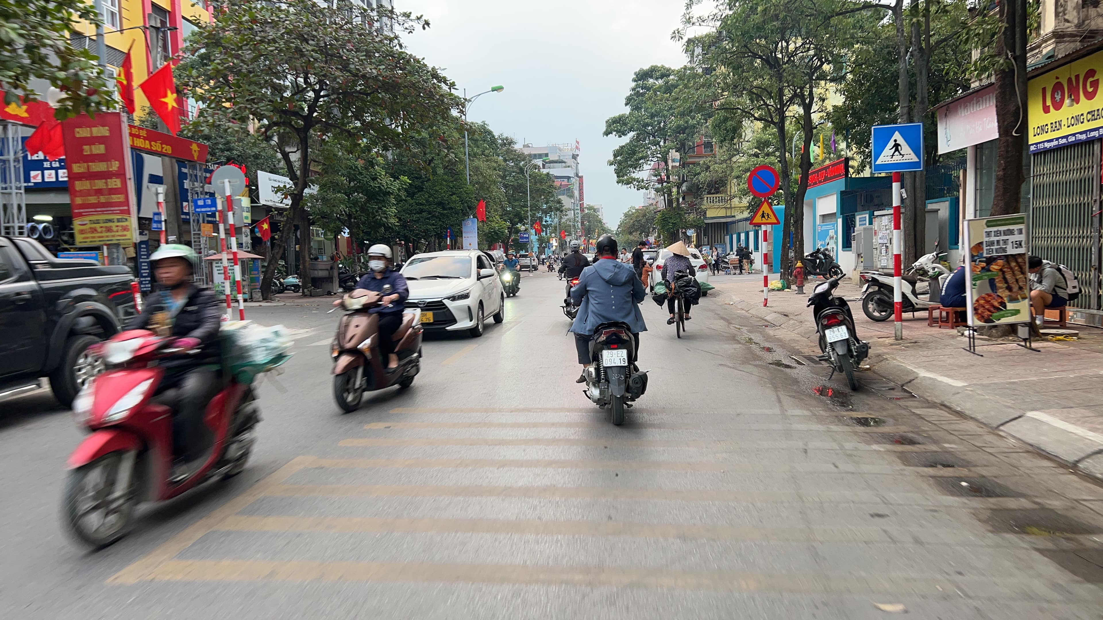 DUY NHẤT MẢNH ĐẤT VÀNG NGUYỄN SƠN 90M, MT6M, 2 MẶT THOÁNG TRƯỚC SAU Ô TÔ VÀO, CHẠY QUANH. - Ảnh 4