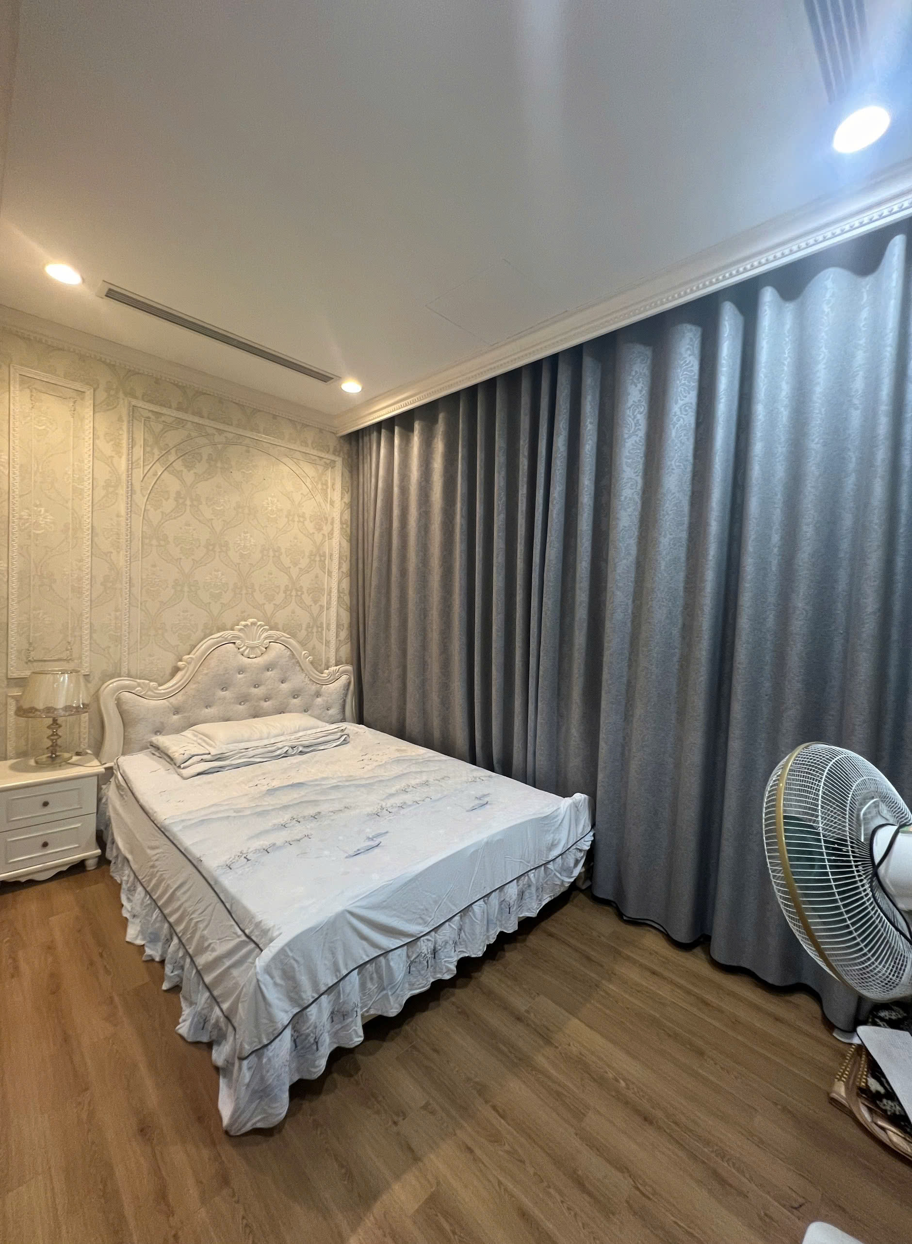 CHÍNH CHỦ GỬI CHO THUÊ 1N - 2N - 3N ROYAL CITY - Ảnh 1