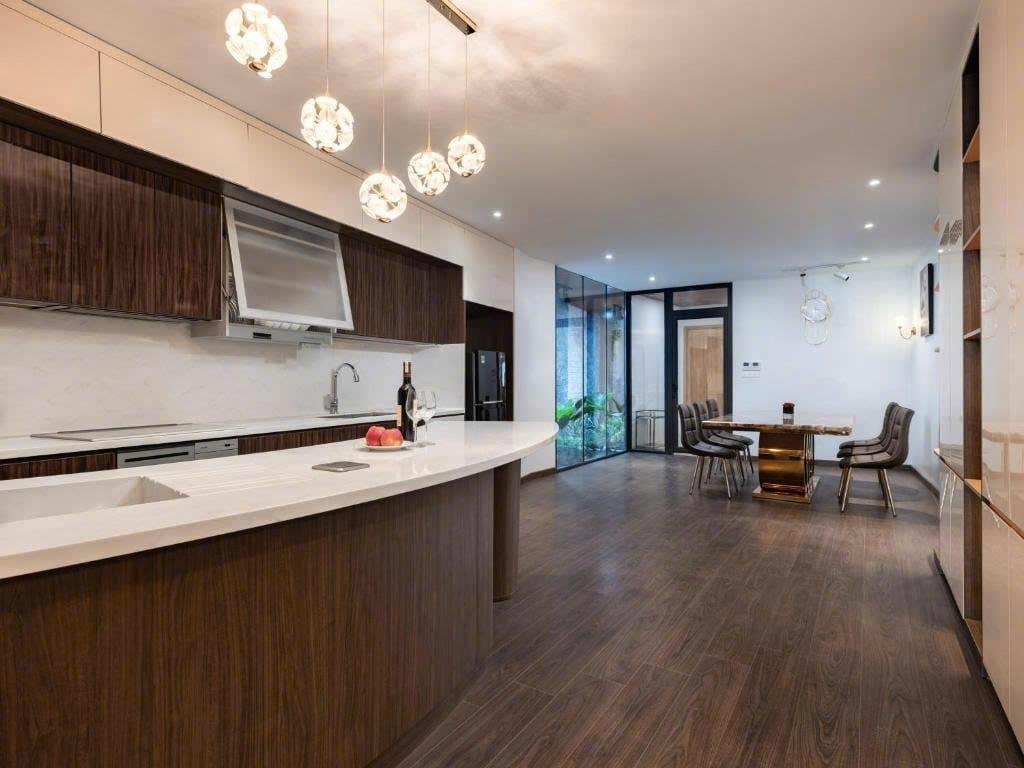 TOÀ APARTMENT MẶT PHỐ YÊN HOA - VIEW BAO TRỌN HỒ TÂY - DOANH THU KHỦNG >600 TRIỆU/ THÁNG - TOÀ XÂY - Ảnh 1