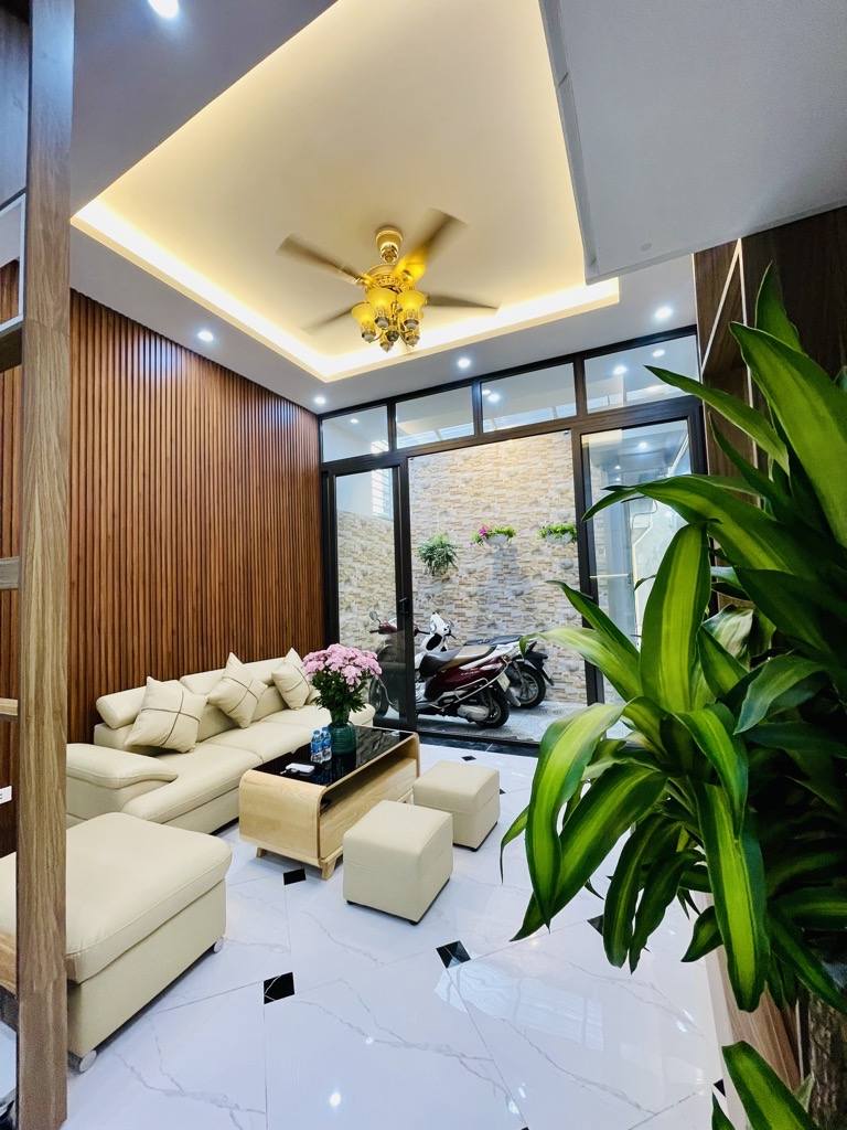 Bán nhà đẹp lung linh phố Trung Kính, diện tích 40m2 x giá 12 tỷ - Ảnh 3