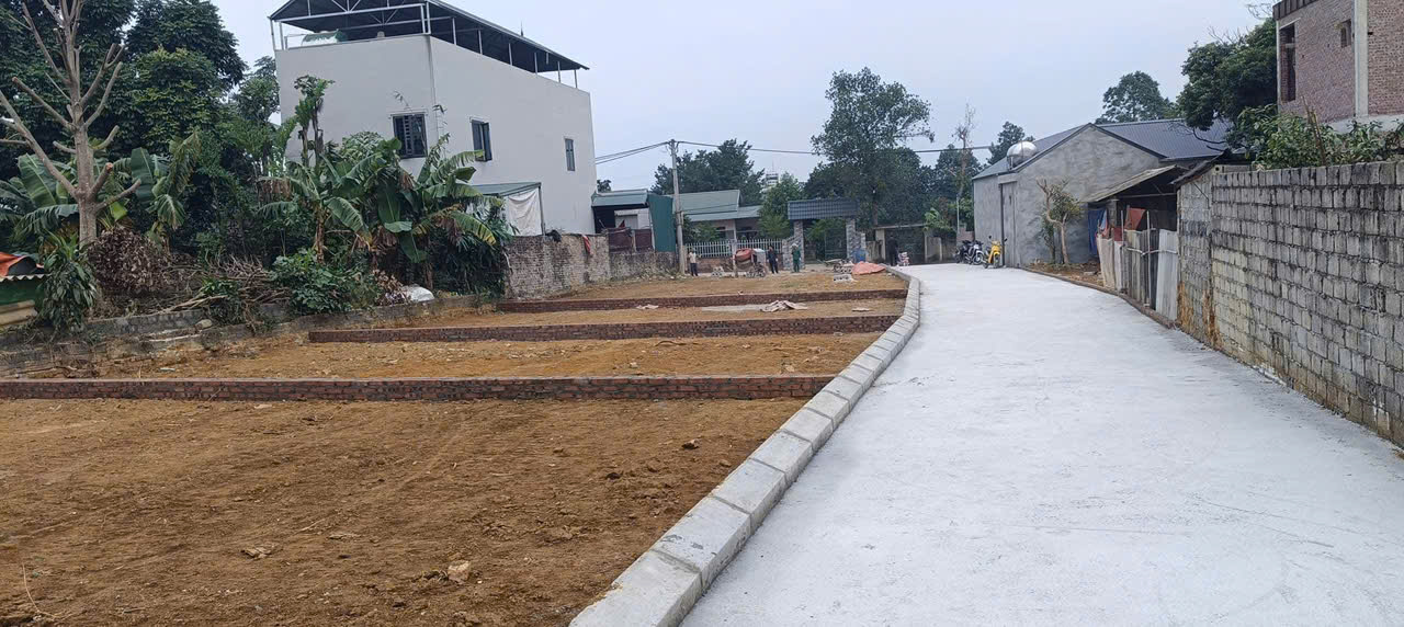 LÔ ĐẤT 100M2 FULL THỔ CƯ, NGAY CẠNH UBND XÃ - Ảnh chính