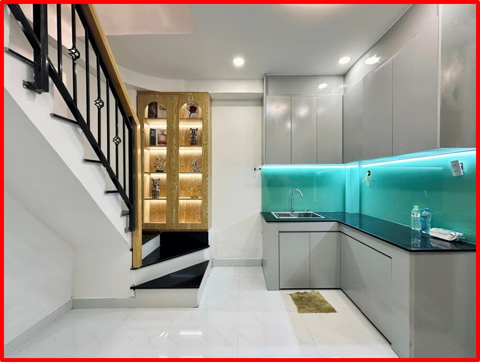 Cần Bán Gấp! Nhà 4 Tầng, 36,5m² Tại Ngọc Thụy Long Biên, Full Nội Thất, Giá Tốt - 0902318197 - Ảnh chính