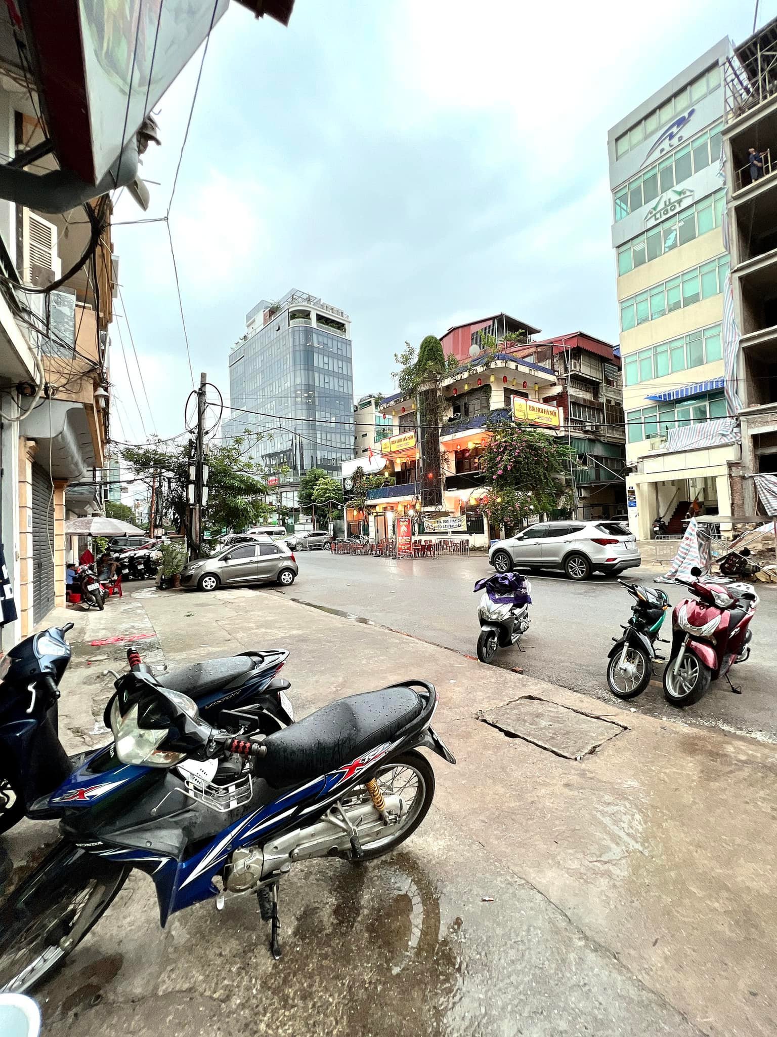 Nhà phố Giang Văn Minh Ba Đình Hà Nội kinh doanh 23 tỷ.. Vỉa hè rông mặt tiên lớn lô đất đẹp x4 tầng - Ảnh 4