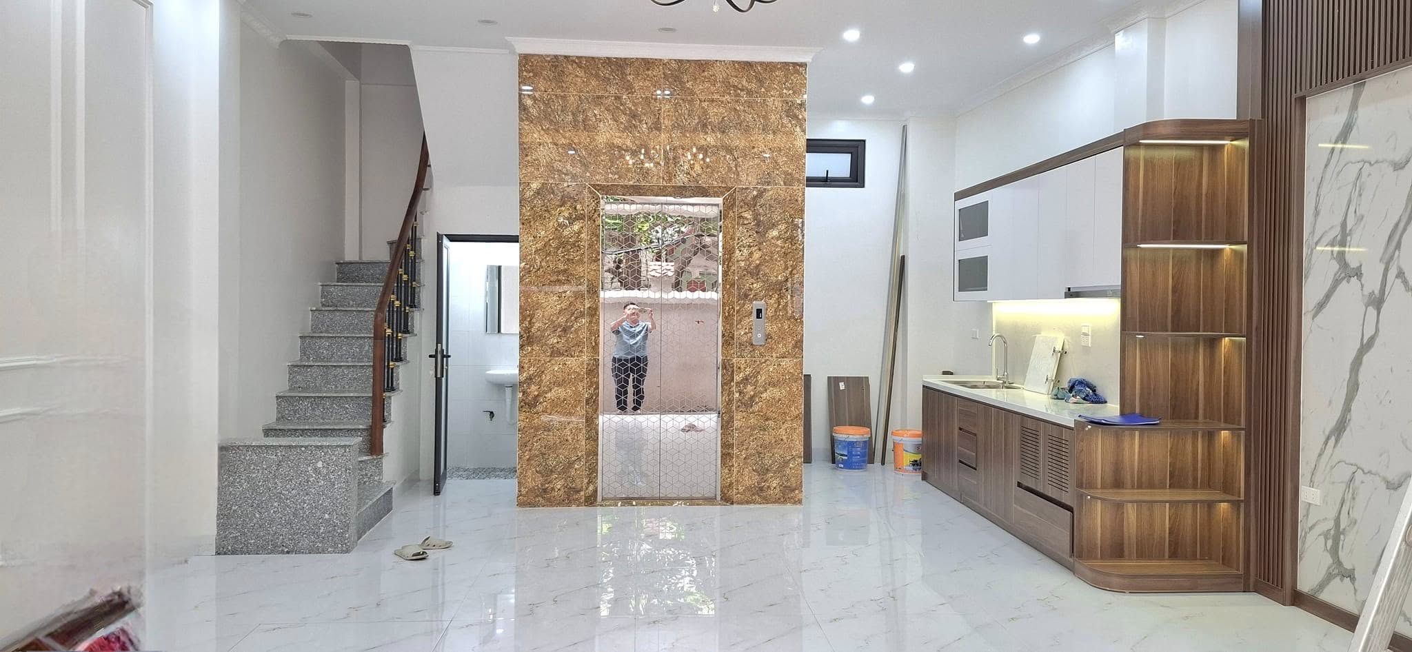 Bán nhà 6 tầng, 55m², Xuân La, Tây Hồ - 11.2 tỷ nhà mới ,thang máy , otô - Ảnh 1