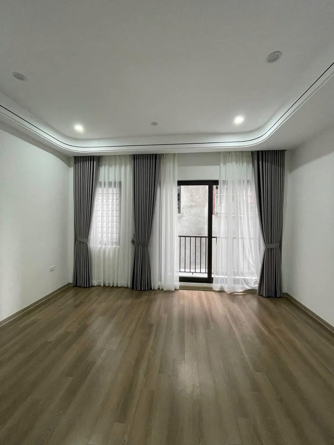 Bán Nhà Ngõ 29 Thượng Thanh, Long Biên, 30m2, 5 Tầng, Ô Tô, Phân Lô, Chỉ 5.x Tỷ - Ảnh 3