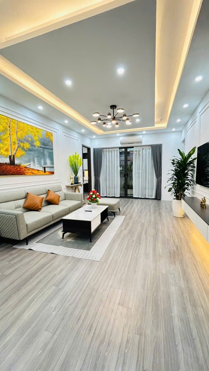 Bán Căn Hộ Chung Cư Phố Hoàng Đạo Thúy 110m2, 3 phòng ngủ, đầy đủ công năng , nội thất sang trọng, - Ảnh 3