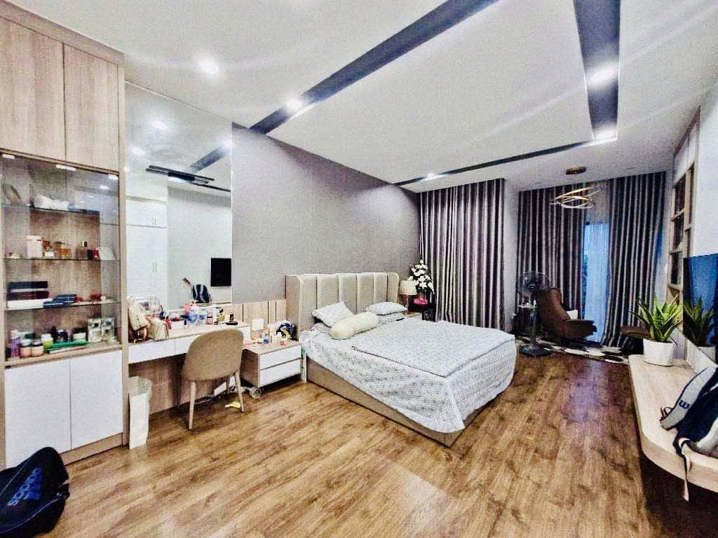 BÁN NHÀ SIÊU HOT - PHỐ ĐÔNG VILLAGE QUẬN 2,DTSD 360M2,GIÁ 16.5 TỶ nhà hoàn thiện full nội thất cao - Ảnh 7