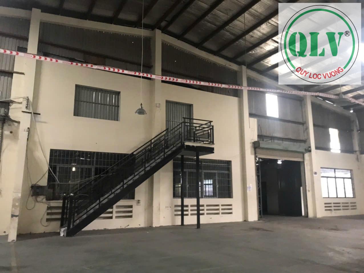 Cho thuê kho 9.600m2 ở CCN Thuận An, Bình Dương giá chỉ 50.000d/m2 - Ảnh chính