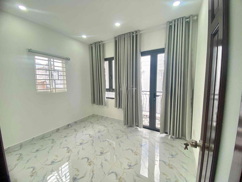 Cho thuê nhà 3 tầng, 4PN, 130m², Phan Huy Ích, Tân Bình - 13 triệu - Ảnh 3