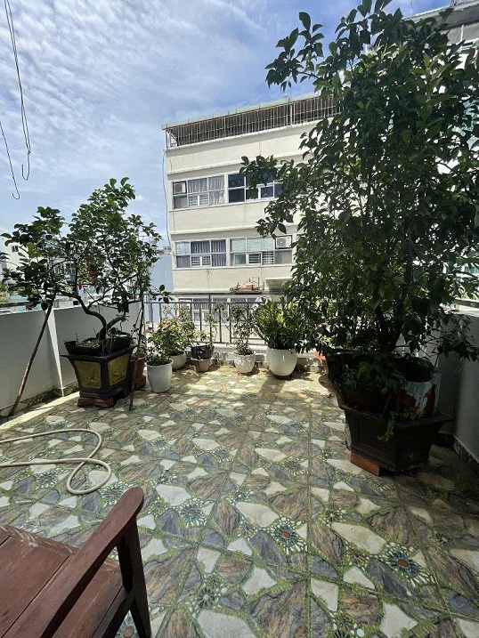 HẺM XE HƠI TRÁNH- XE HƠI NGỦ TRONG NHÀ - SỔ NỞ HẬU - 100M2 - 5 TẦNG - NHÀ CÓ THANG MÁY.TRUNG TÂM - Ảnh 2