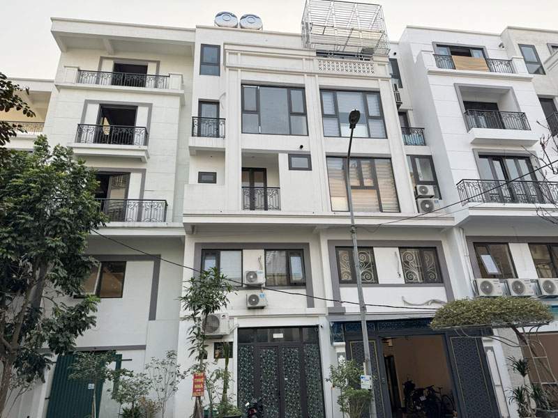 Chính chủ bán Shophouse Metropolitan - DT: 67,5m2, hai mặt đường, vị trí trung tâm huyện Gia Lâm - Ảnh 2