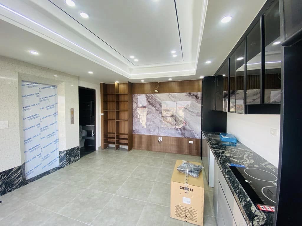 Bán nhà Phúc Lợi 30m 6tầng Mặt Tiền 6m Giá 6,7tỷ - Ảnh 4