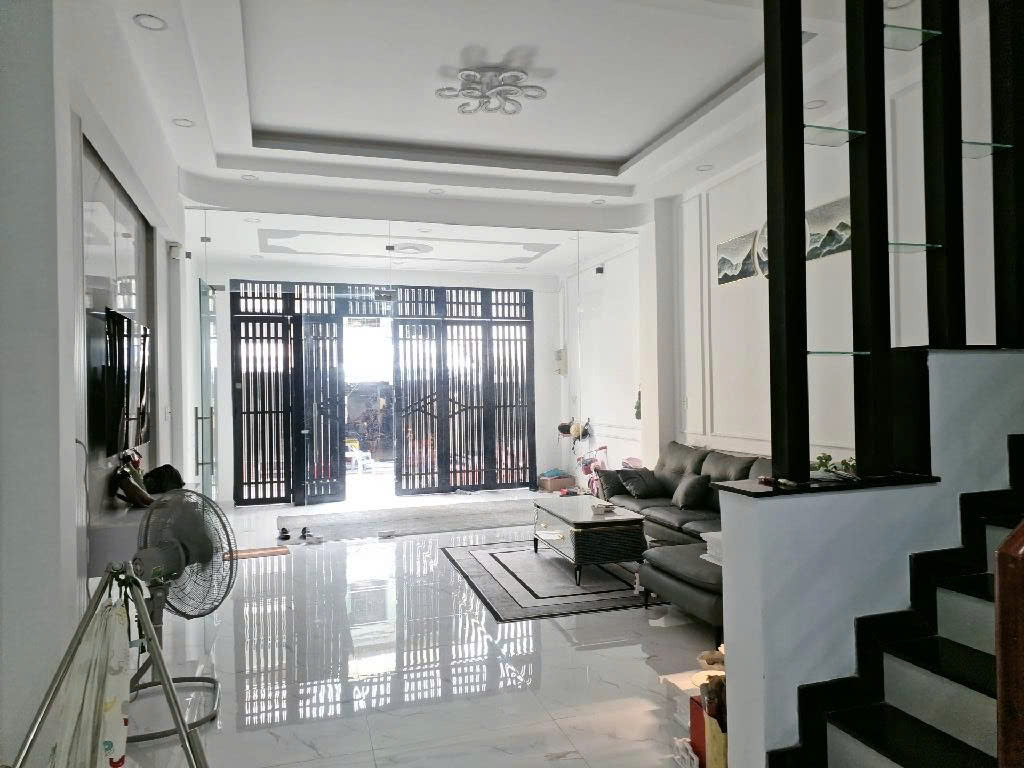 HOT! BÁN NHÀ HẺM XE HƠI ÂU DƯƠNG LÂN P2 Q8 80M2 5 TẦNG, GIÁ NHỈNH HƠN 11 TỶ. LH:0799986938. - Ảnh 1