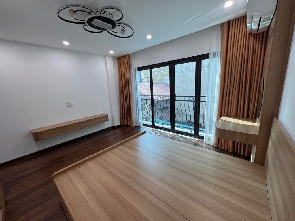 Bán rẻ nhà đẹp 5 tầng thang máy, 54m2 phố Trần Khát Chân - Quận Hai Bà Trưng - Ảnh 3