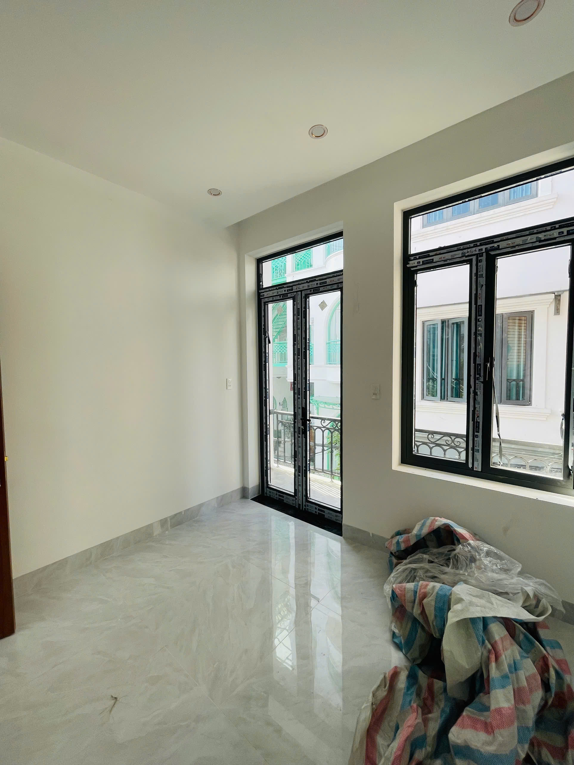 🏘️ Mở bán nhà 3 tầng khu Phố Tây - Huế view cầu Đập Đá đường đi bộ sông Như ý - Ảnh 4