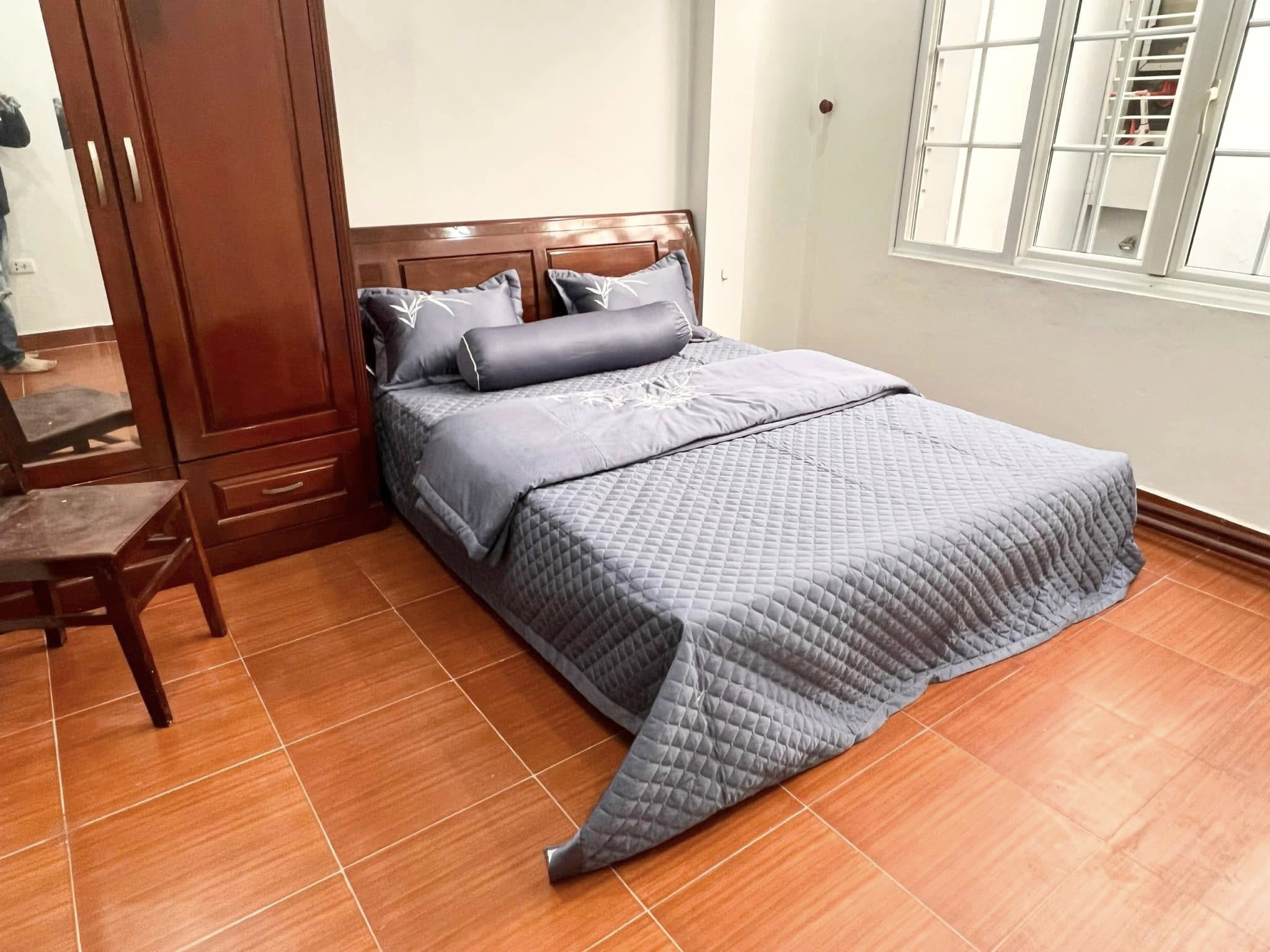 Đội Cấn, Ngõ nông, 15M OTO tránh nhau, 21M2, Nhà đẹp ở luôn, Ngõ thông, Vài bước Hồ Tây - Ảnh chính