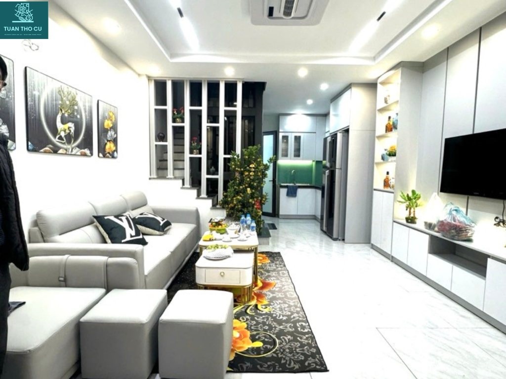 BÁN NHÀ MẶT NGÕ Ô TÔ TRÁNH – PHỐ TAM TRINH, 40M², 5 TẦNG, THANG MÁY NK, NỘI THẤT CAO CẤP, GIÁ 5.9 - Ảnh chính