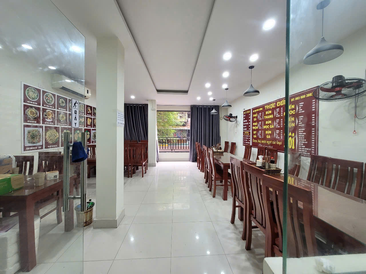 CHO THUÊ NHÀ MẶT PHỐ NGUYÊN HỒNG - 50M² x 5 TẦNG - MẶT TIỀN 5M - THÔNG SÀN CẦU THANG CUỐI - Ảnh chính