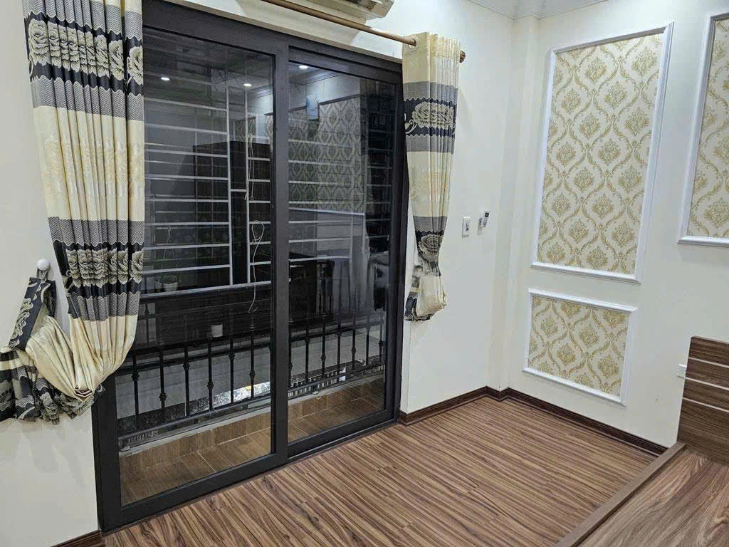 Cho thuê nhà nguyên căn Ngõ 143 Xuân Phương - Nam Từ Liêm 30m x 5T, 3PN3VS giá 11tr - Ảnh 4