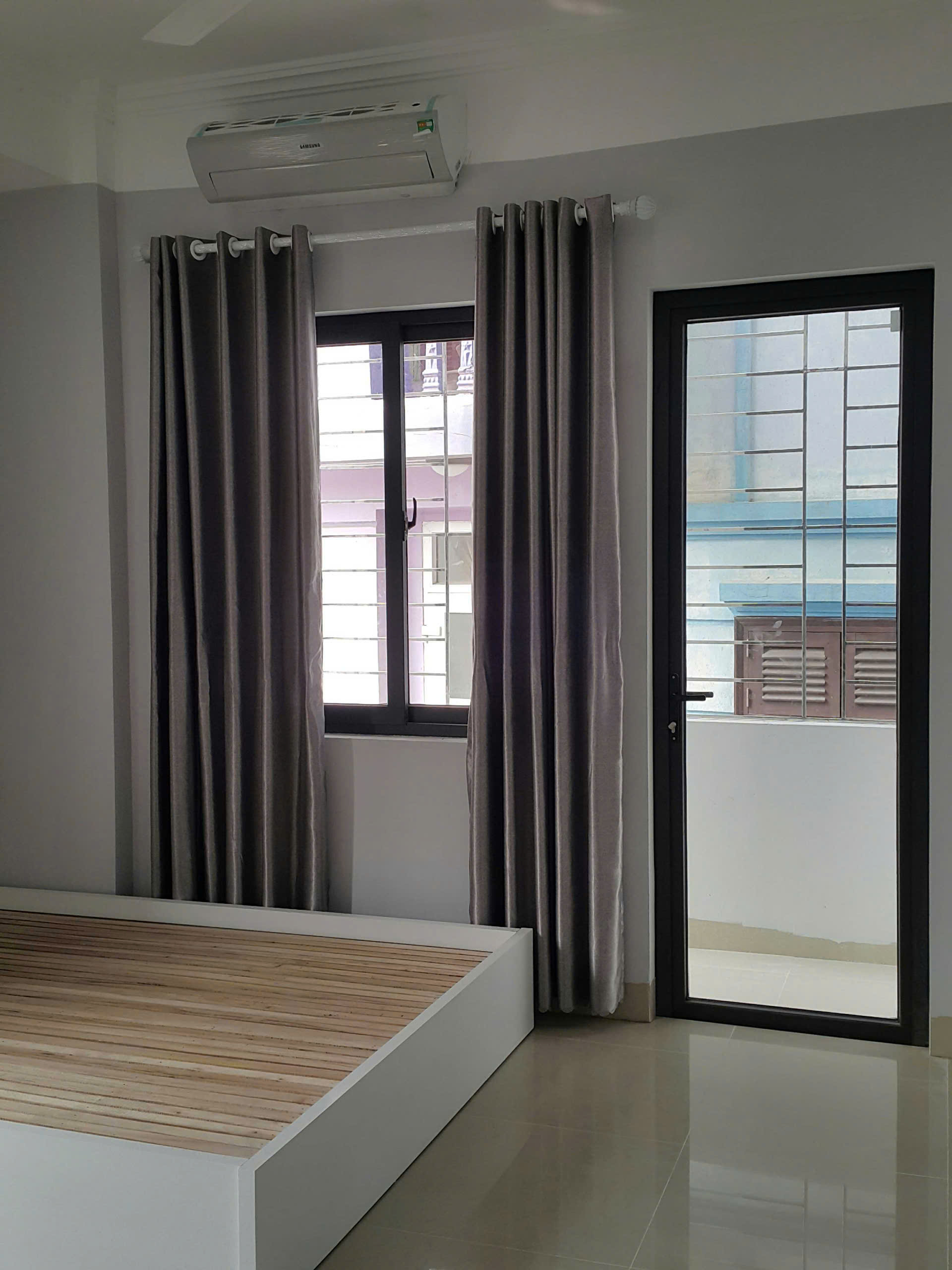 Cần cho thuê CCMN siêu sang phố Nguyễn Đình Hoàn Cầu Giấy, 22m2 chỉ 3.9tr/th Lh:0913506880 - Ảnh 3