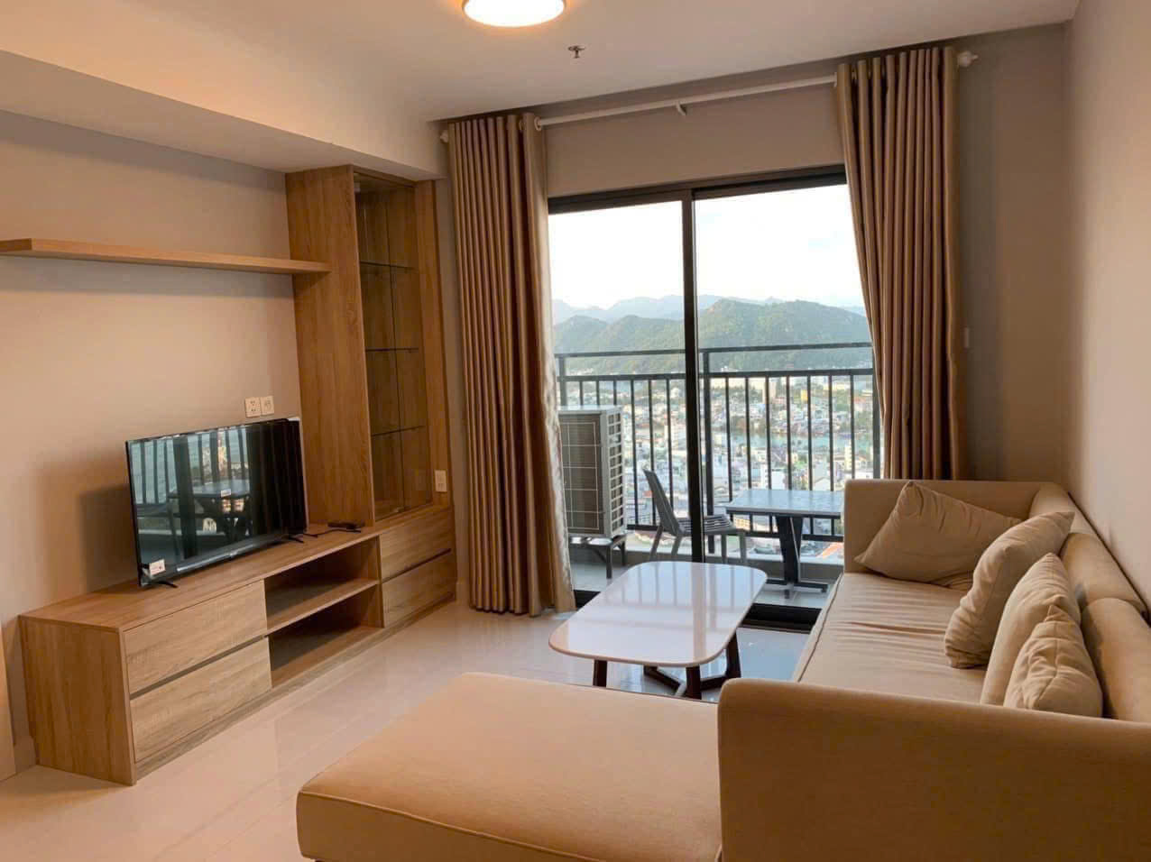 Căn hộ 3pn view biển D'Qua Hotel cách chợ Đầm và bãi biển 200m - Ảnh chính