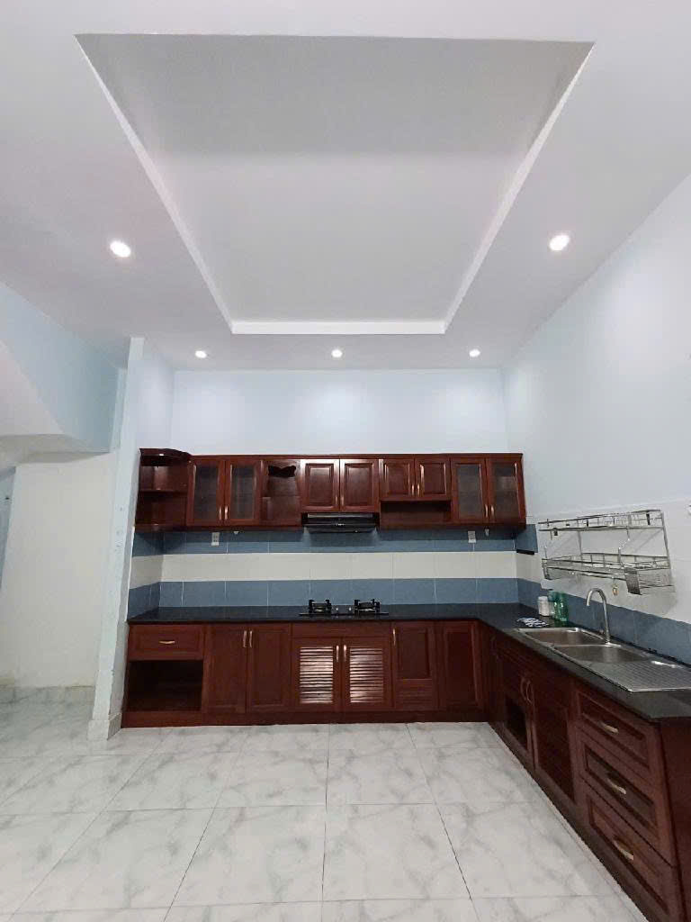 Bán nhà Quận 11, đường Âu Cơ, 55m2, 3 tầng, hẻm 5m, 8.3 tỷ - Ảnh 2