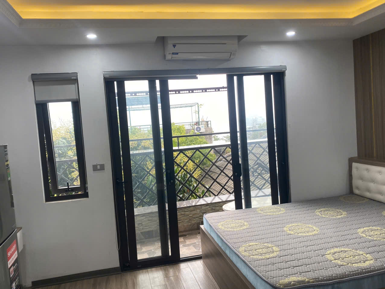 Cho thuê căn hộ dịch vụ Apartment tại Trích Sài, Tây Hồ – VIEW HỒ, FULL NỘI THẤT. Chỉ 7tr - Ảnh chính