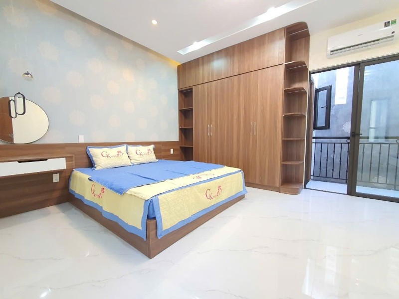 Nhà phố đẹp 3 tầng x 75m2, full nội thất, đường 5m5 cạnh biển Nguyễn Tất Thành, Hòa Minh - Chỉ - Ảnh 3