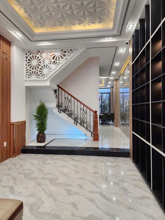 Siêu phẩm nhà phố, trung tâm Q7, đẹp lung linh, 100 m2, nhỉnh 14 tỷ. - Ảnh 2