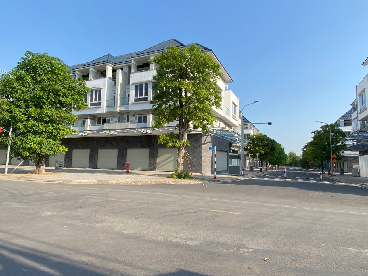 Bán căn góc Shophouse mặt tiền khu biệt thự Văn Hoa Villas, phường Thống Nhất, Biên Hòa, Đồng Nai - Ảnh chính